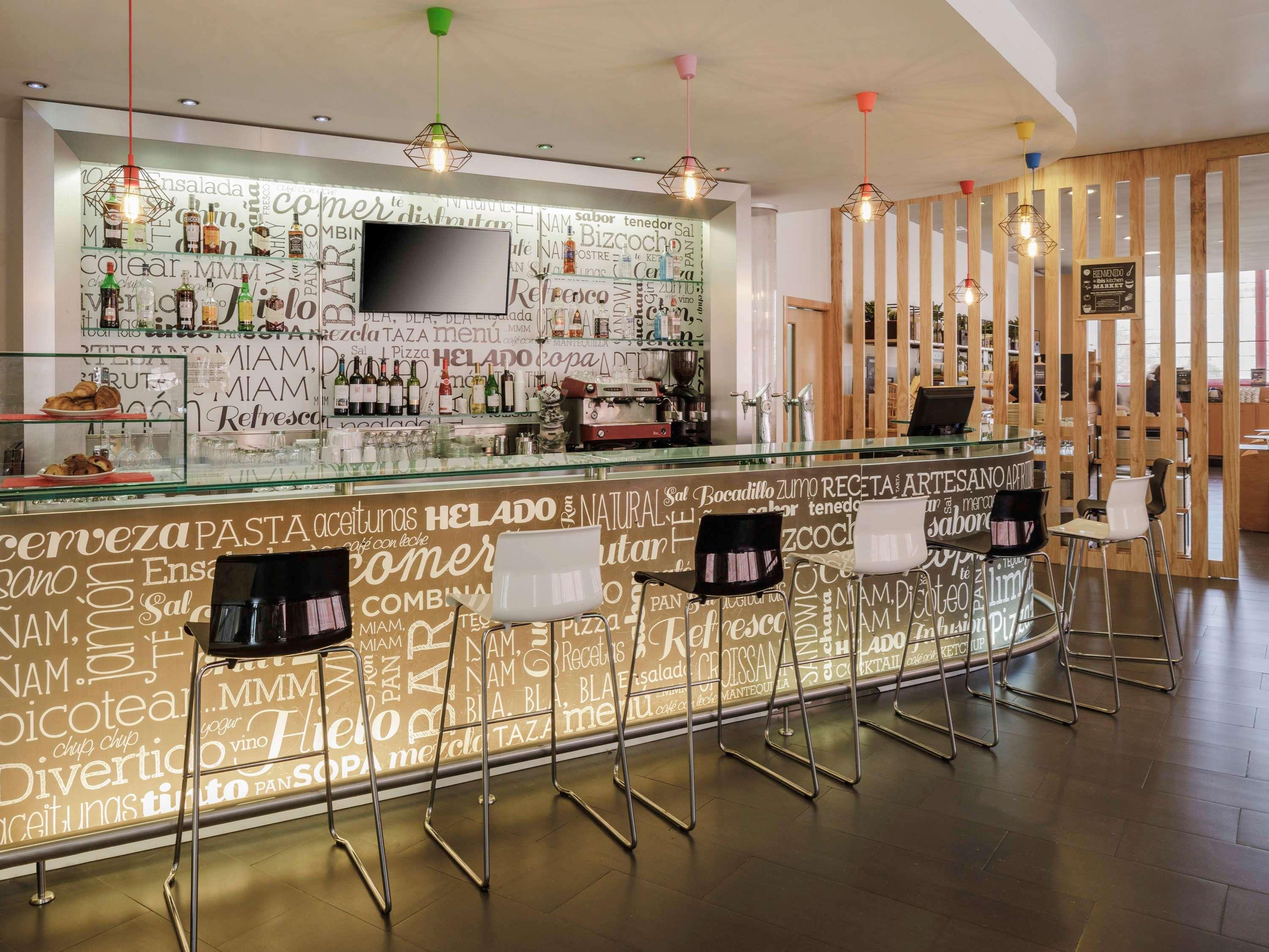Hotel Ibis Malaga Centro Ciudad Esterno foto