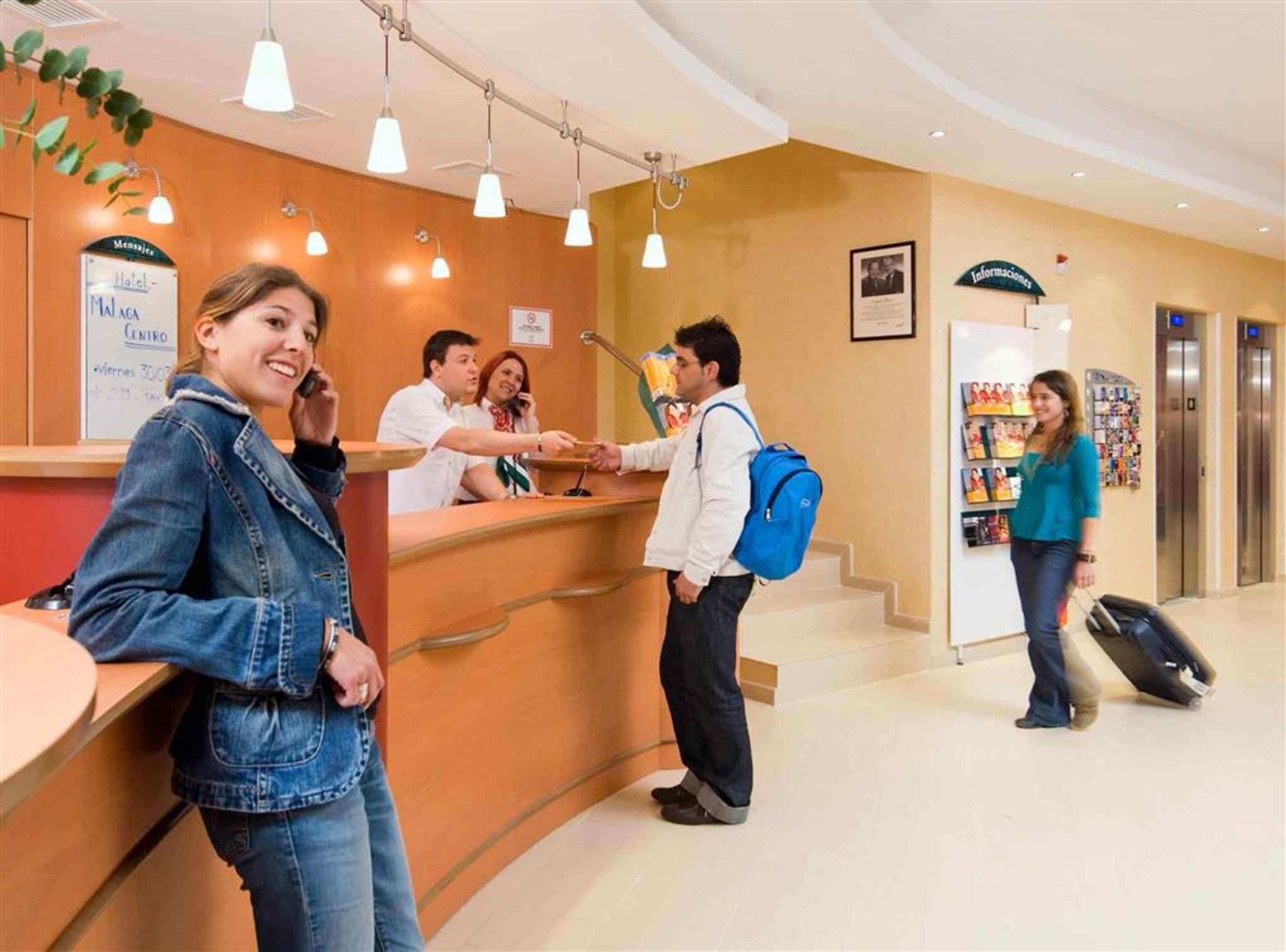 Hotel Ibis Malaga Centro Ciudad Esterno foto