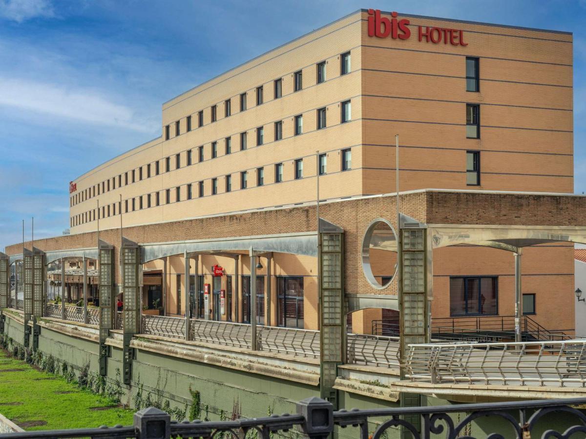 Hotel Ibis Malaga Centro Ciudad Esterno foto