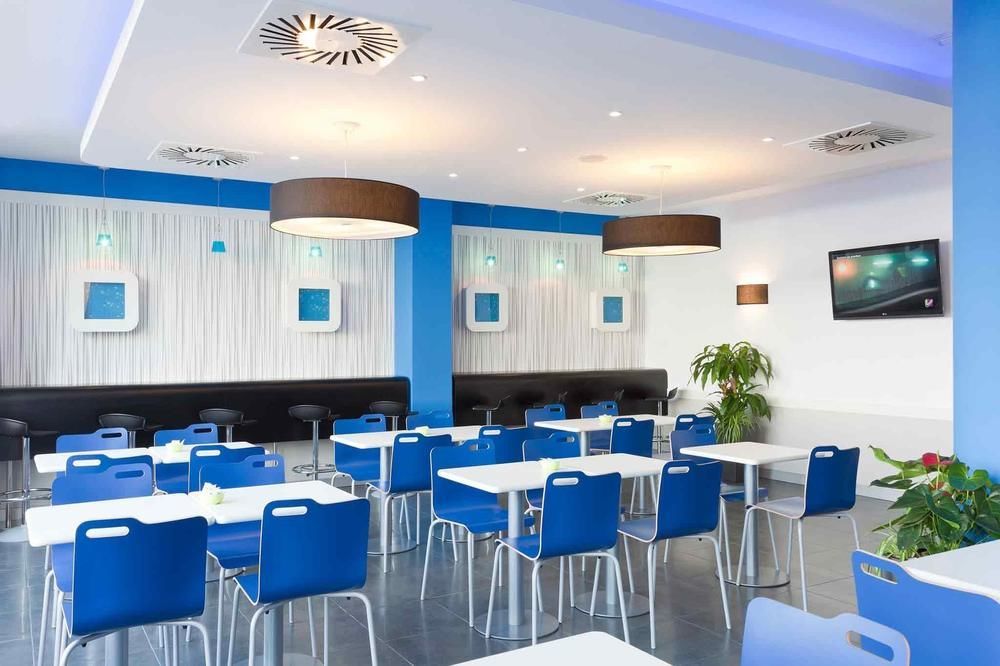 Hotel Ibis Malaga Centro Ciudad Esterno foto