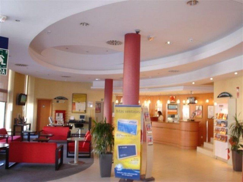 Hotel Ibis Malaga Centro Ciudad Esterno foto