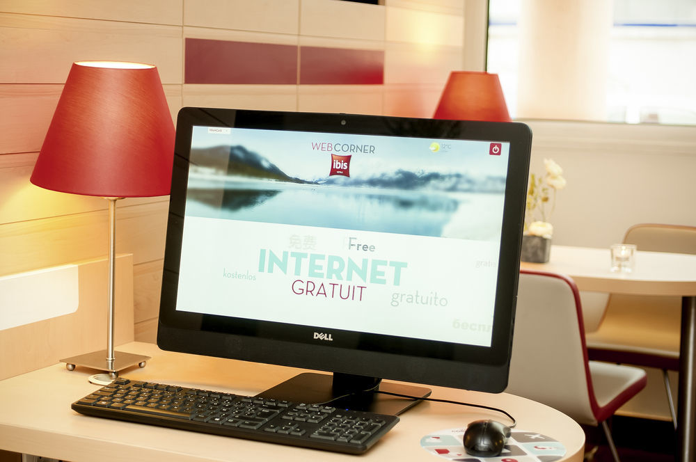 Hotel Ibis Malaga Centro Ciudad Esterno foto